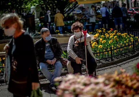 Cehia înregistrează o creștere record a noilor cazuri de Covid-19 pentru a treia zi la rând