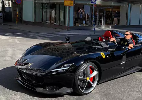 Ibrahimovici, prins la volanul unui Ferrari de 1.600.000 de euro neînmatriculat