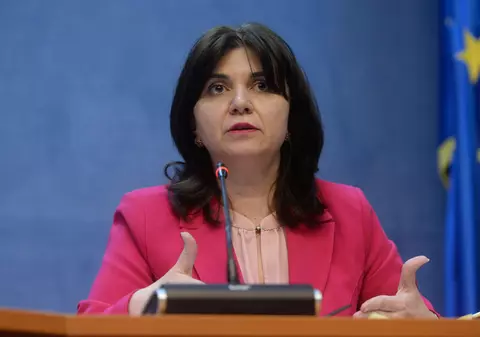 Ministrul educației: “Trebuie să ne pregătim pentru luna septembrie”. Cu cine rămân copiii după 15 mai