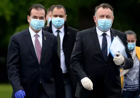 VIDEO | Orban anunţă majorarea salariilor în DSP-uri. Medicii în combinezoane vor avea timp de lucru redus, se vor da sporuri pentru cei din ATI