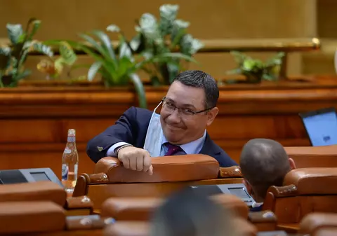 Sondaj IMAS: PSD și Ponta depășesc împreună PNL. De ce tot crește fostul premier