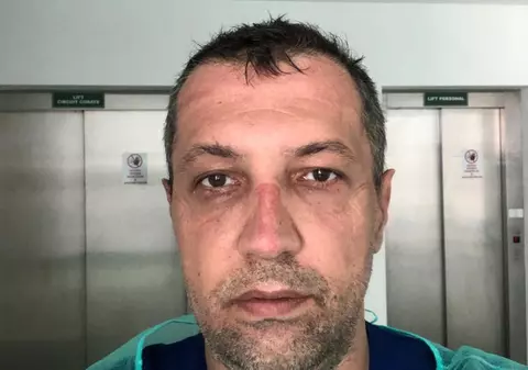 INTERVIU | Adrian Wiener, medic-senator întors în secție și devenit coordonator al spitalului COVID-19 din Arad, acuză metodologia Ministerului Sănătății pentru că ”infecția s-a răspândit”