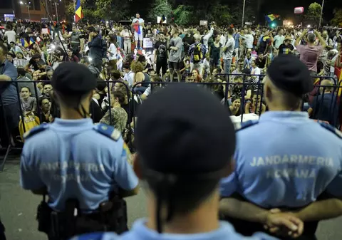 Jandarmeria București are conturile blocate după ce a pierdut mai multe procese cu protestatarii care au contestat amenzile