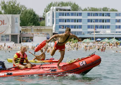 Coronavirusul schimbă intervențiile salvamarilor: „Nu mai facem respirație gură la gură”