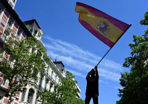 Ministrul economiei din Spania promite că va majora salariul minim