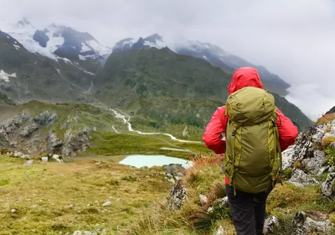 Trasee montane ușoare - lista locurilor perfecte de mers în drumeție la noi în țară