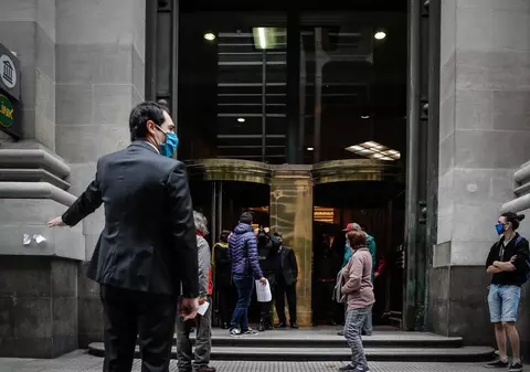 Argentina a intrat în incapacitate de plată. ”Nu plătim, dar negocierile continuă”
