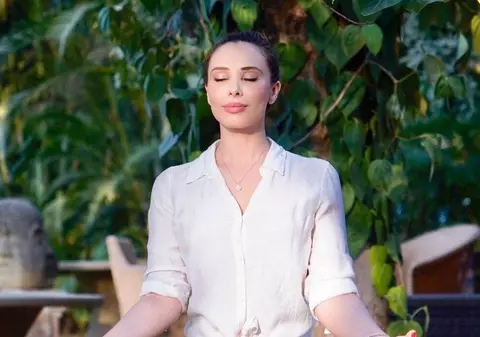 Iulia Vântur a dezvăluit ce face în fiecare dimineață, pentru a se menține în formă. „Abia după aceea mănânc”