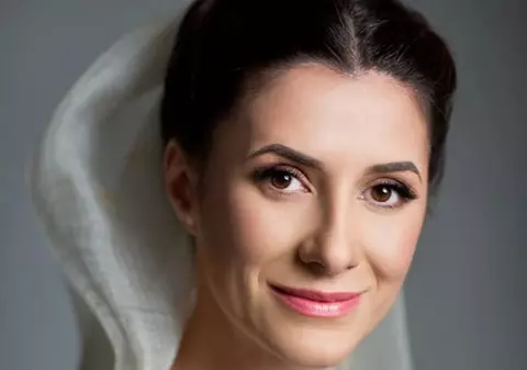 Iuliana Tudor, în costumul Mariei Tănase, de Ziua Iei. „Este o sărbătoare a iubirii”