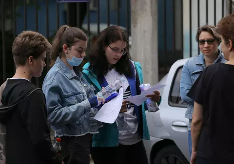 Topul județelor cu cele mai multe medii de 10 la Evaluarea Națională. Rata de promovare de anul acesta este de 76,1%