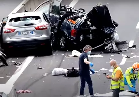 Șoferul român care și-a distrus familia în accidentul din Italia nu mai este în arest la domiciliu. Decizia judecătorilor