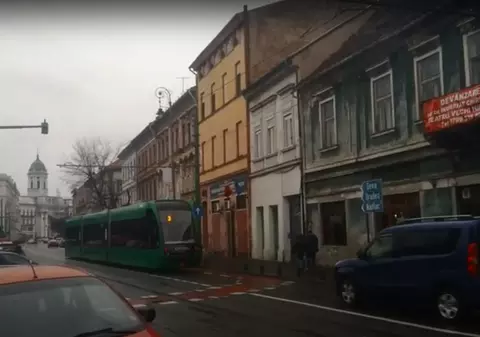 Proprietarul unei clădiri istorice din Arad a fost amendat de șase ori, pentru că nu întreține imobilul