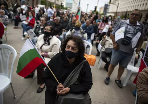 Bulgaria înregistrează record după record de noi cazuri COVID în ultimele zile, pe fondul relaxării restricțiilor