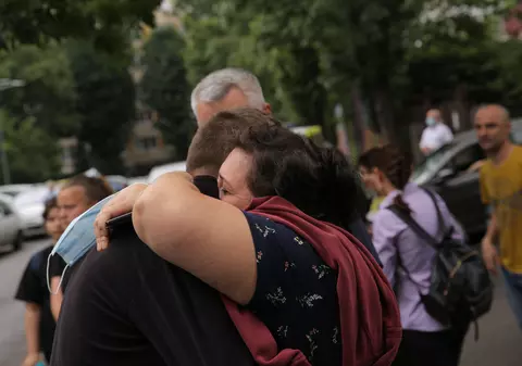 10 la Evaluarea Națională! Copiii și părinții au dat proba responsabilității: au participat la examen în număr de 94%, iar cei cu febră au rămas acasă!﻿