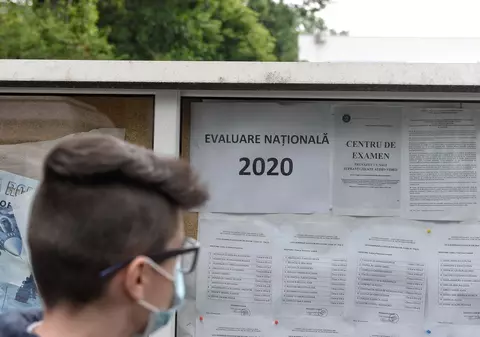 MEC: 216 elevi înscriși la sesiunea specială de Evaluare Națională 2020. Examenul începe luni