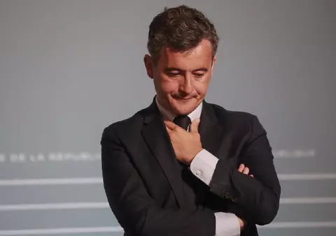 Ministrul francez al conturilor publice, Gérald Darmanin, este acuzat de viol. Instanța a dispus reluarea anchetei, după ce dosarul fusese închis