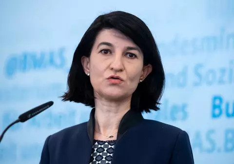 Moţiune împotriva ministrului muncii: “Ordonanţa privind şomajul tehnic, prost scrisă, modificată de şase ori”