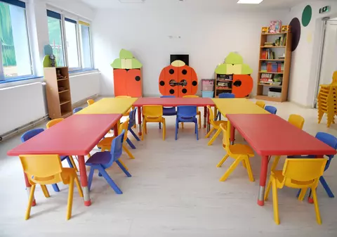 Șapte creşe şi grădiniţe sociale administrate de Primăria Capitalei, redeschise de astăzi. Ce măsuri au fost luate