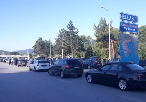 UPDATE | De ce au fost blocați turiștii români care au plecat în vacanță în Grecia, la granița de la Kulata. MAE: Situația a fost remediată