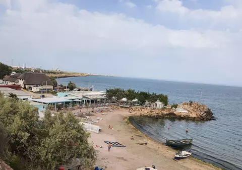 Primarul din Agigea, trimis în judecată de DNA după ce a luat abuziv un teren de la "Pescăria lui Matei", care a ajuns apoi la firma ginerelui său