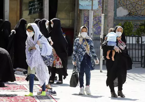 Răspândirea COVID-19 se accelerează în Iran. Peste 3.000 de cazuri noi au fost înregistrate în 24 de ore