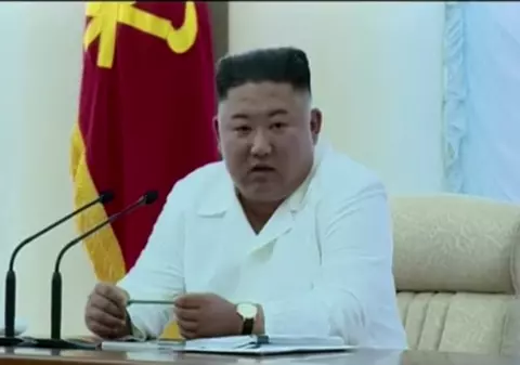 Imagini cu Kim Jong-un la o şedinţă de partid, difuzate de televiziunea de stat nord-coreeană