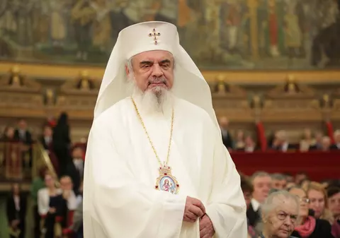 Patriarhul Daniel împlineşte 69 de ani. Slujbă Te Deum la Catedrala Patriarhală