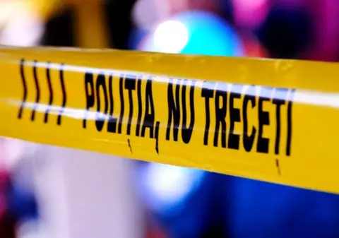 Bătaie în stradă, într-o comună de lângă București. Trei persoane au ajuns la spital. Poliţia a deschis dosar penal