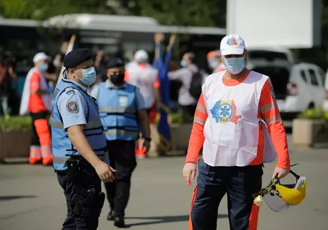 Victor Ponta, către ministrul sănătății: “Tătaru, dă banii oamenilor de la Ambulanţă!”