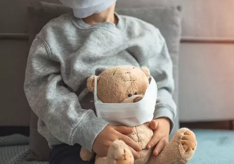 Focare de COVID-19 la două centre de plasament din Iaşi. 39 de copii sunt infectați