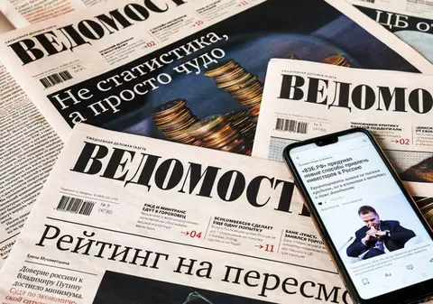 Cei cinci redactori șefi adjuncți ai principalului cotidian economic din Rusia au demisionat