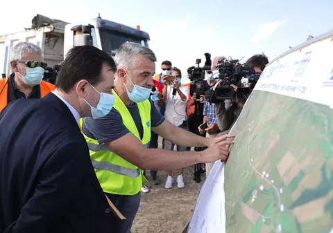 Guvernul Orban îşi asumă finalizarea celor trei spitale regionale până în 2027. 180 de grădiniţe, 40 de campusuri şcolare, în Planul de relansare economică