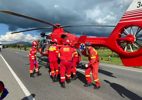 Un turist german a murit în Munții Rodnei, lovit de trăsnet. Alte 16 persoane, salvate după o intervenție de amploare