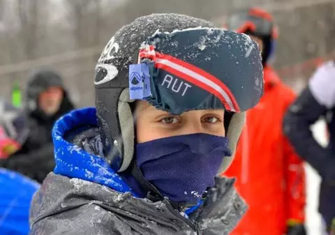 [Excelență la 14 ani] La 14 ani, Matei Oancea e multiplu campion la schi alpin. A învățat de la tatăl său și a muncit pentru performanță (Publicitate)