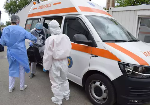 România, în topul statelor UE cu cele mai multe cazuri COVID-19 noi raportate la populația țării