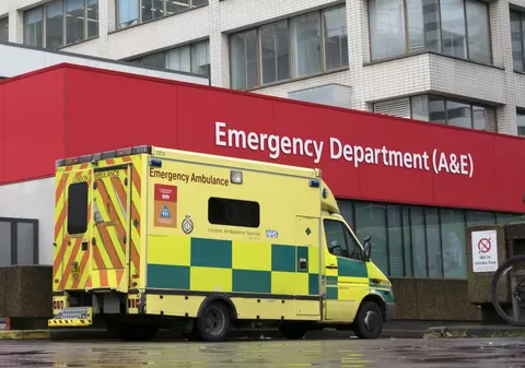 Marea Britanie a depășit 100.000 de decese din cauza coronavirusului