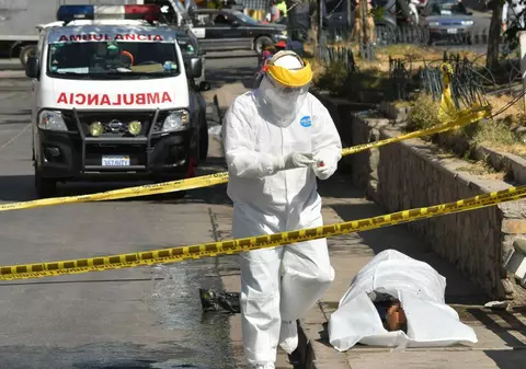 Tragedia COVID în Bolivia. Poliția a strâns în ultimele luni peste 3.000 de cadavre din case și de pe străzi