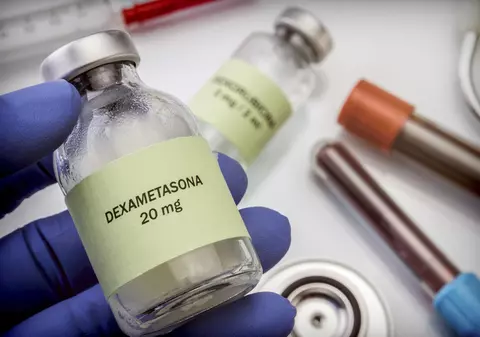 OMS: Medicamentele din clasa steroizilor reduc semnificativ riscul de deces în cazul pacienţilor cu COVID-19 în stare critică