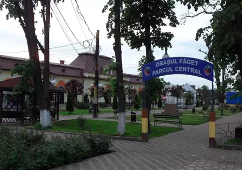 Doi morți de coronavirus în Făget, orașul din Timiș care a intrat duminică în carantină. S-a ajuns la 52 de cazuri de COVID-19