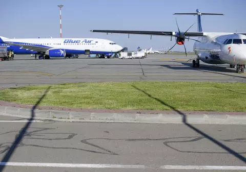 Zeci de zboruri din România către destinații din Europa, Africa și Orientul Mijlociu, anulate în ultima clipă: ”Este încă o încurcătură a autorităților”