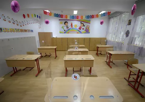 Inspectoratele școlare vor fi obligate să ceară primăriilor spații pentru elevi, acolo unde nu sunt suficiente clase