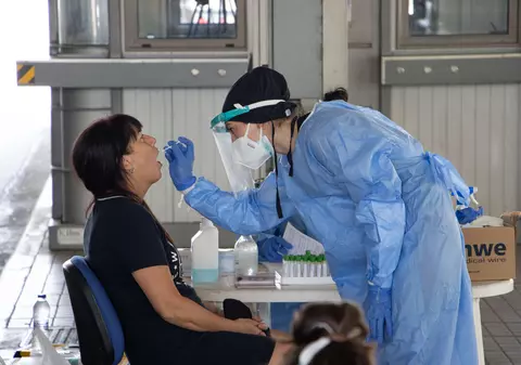 Restricții impuse de Bulgaria. Cetățenii a zece state pot intra în țară doar cu un test negativ de COVID