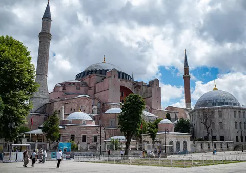 Prima rugăciune musulmană în Sfânta Sofia din Istanbul va avea loc pe 24 iulie, anunță Recep Erdogan