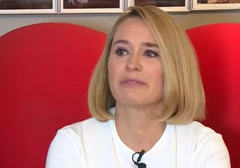 Momentul în care Andreea Esca a izbucnit în lacrimi, în timpul interviului în care a recunoscut că a avut COVID-19