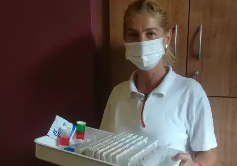 ”Am ținut-o de mână, până și-a dat ultima suflare”. Povestea româncei care muncește de 30 de ani în Germania