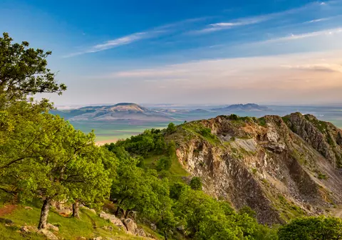 Munții Măcinului - Trasee și locuri de vizitat