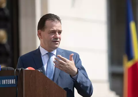 Orban: "A crescut procentul celor care nu cred în bazaconiile negaţioniştilor şi  prostiile lansate de tot felul de ciudaţi"