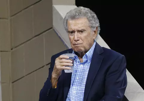 A murit Regis Philbin, prezentatorul emisiunii “Vrei să fii milionar?” din SUA. Mesajul transmis de Donald Trump