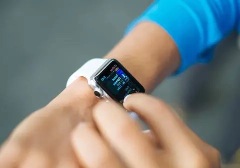 (Publicitate) Ceasuri inteligente cu GPS pentru activitatea ta fizică