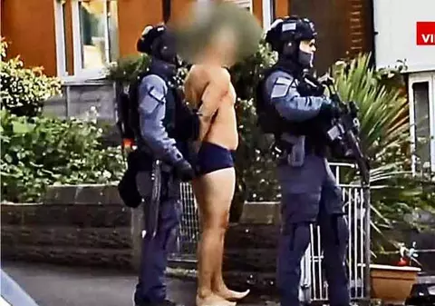 Cum a fost destructurată cea mai mare rețea de crimă organizată din Europa. 1.000 de traficanți sunt arestați. S-au confiscat două tone de droguri și 60.000.000 de euro. Cum au fost prinși interlopii